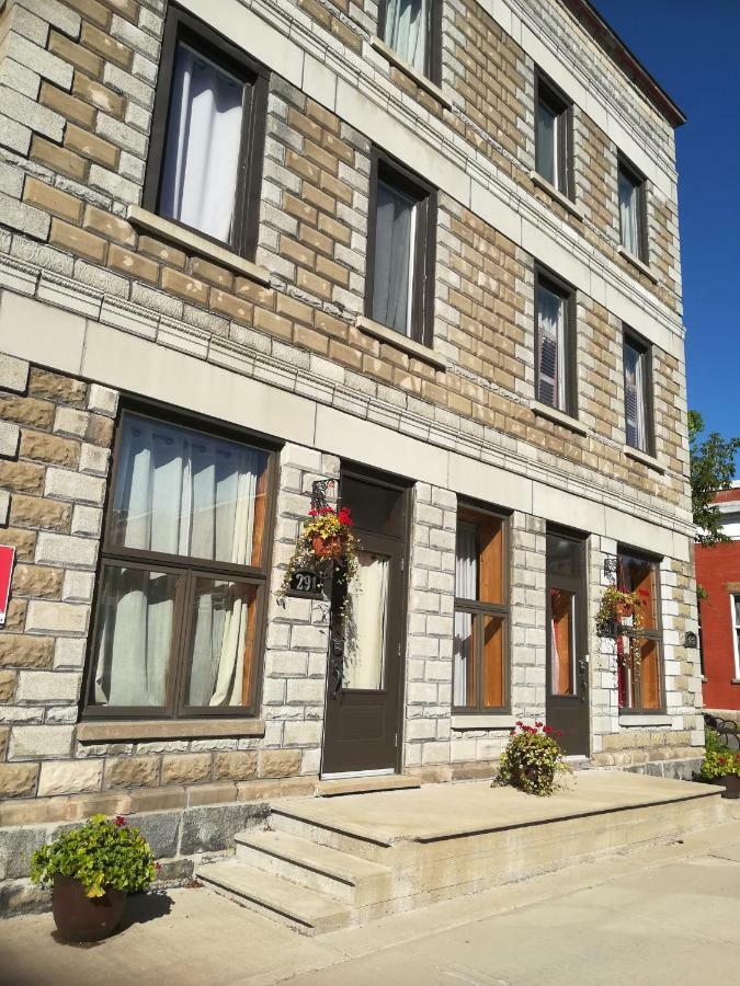 Vieux-Old Farnham Appart Condotel1 Exterior foto